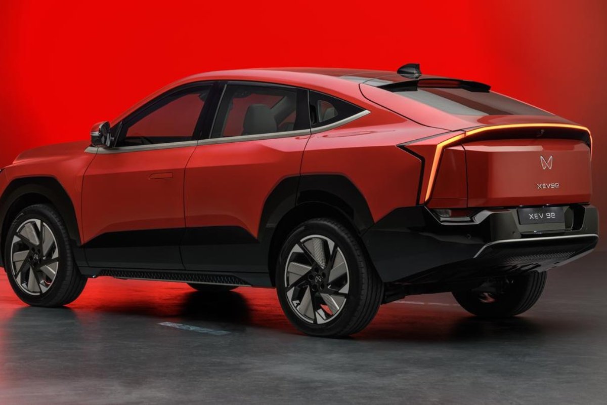 Mahindra XEV 9e: इलेक्ट्रिक भविष्य की शुरुआत, जहां स्टाइल और पावर साथ चलते हैं