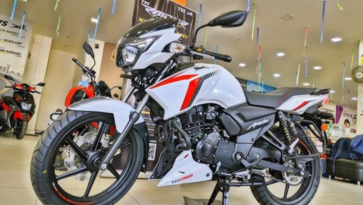 TVS Apache RTR 160 Rs1.20 लाख में दमदार पावर, स्मार्ट फीचर्स और 47 kmpl माइलेज
