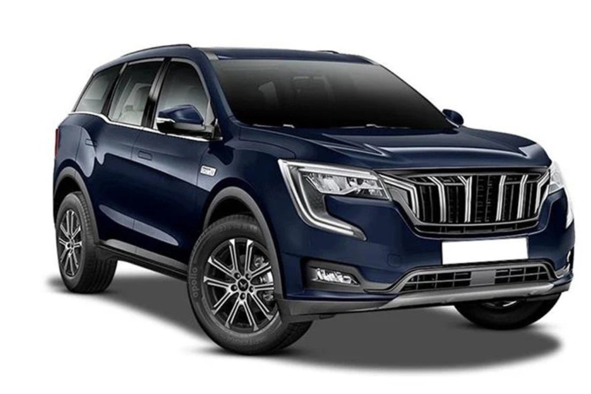 Mahindra XUV700 Rs 13.99 लाख में अब शाही सफर बनेगा आपका रोज़ का साथी